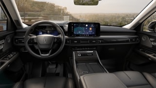 2025 Lincoln Lincoln Aviator Internal Image 2